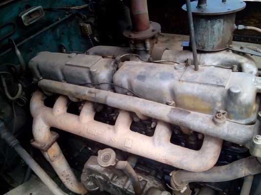 NISSAN UD 185 HP PE6 รถหัวยาวสิบล้อ 2 เพลา เทรลเลอร์ท้ายลาดขึ้นรถแบ็คโฮร PC 200 ได้เลยครับ เครื่องยนต์แรงดีแห้งดีไม่มีเยิ้ม หัวเก๋งสวยไม่มีผุภายในเก๋งคอนโซลครบพร้อม มีเกียร์กลางครบครัน ช่วงล่างแน่นคัชซีใหญ่ไม่มีแตกบวม ยาง 10 เส้นสภาพดีประมาณ 65\% พร้อมใช้ง