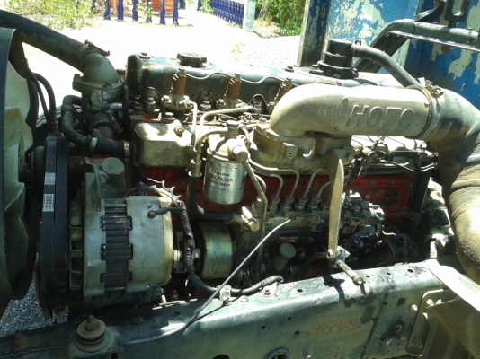 ขายรถเทนเลอร์6ล้อเครื่องHO7C180แรงราคาต่อรองได้