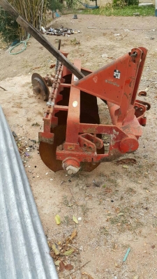 ขายรถไถ KUBOTA M 5000 สภาพดีเดิมๆพร้อมใช้งาน อุปกรณ์ครบ 3 ชิ้นมีพร้อมดันหน้า ผานพรวนและ โรตารี่
