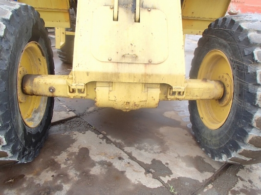 ขาย KOMATSU WA200-1 นำเข้าจากญี่ปุ่น 090-986-2521 อ๊อบ