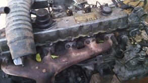 ขายเครื่องยนต์หกสูบ ของ  HINO กับ ISUZU