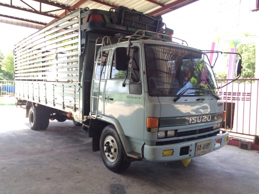 ขาย6ล้อ FRR12La กะบะยาว6.20ม ขาย6ล้อ FRR12La กะบะยาว6.20ม