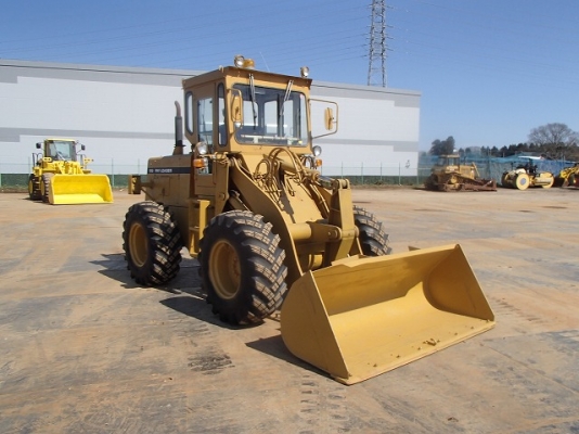 ขาย รถตัก KOMATSU 510 กรองเดี่ยว ซีเรียลสูง นำเข้าจากญี่ปุ่น 090-986-2521 อ๊อบ ขาย รถตัก KOMATSU 510 กรองเดี่ยว ซีเรียลสูง นำเข้าจากญี่ปุ่น 090-986-2521 อ๊อบ