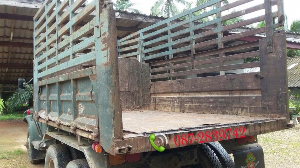 ขายรถด้มพ์ 10 ล้อ 2 เพลา JEEP TOYOTA ไม่มีเอกสาร