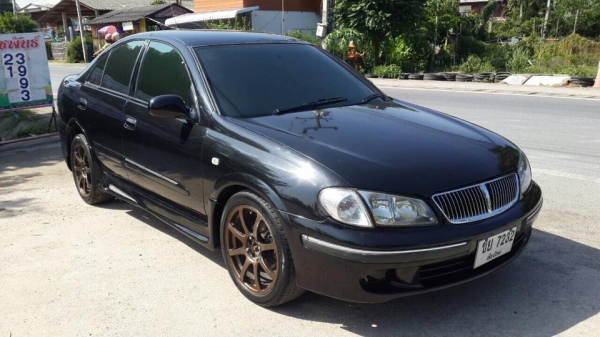 ขาย Nissan Sunny Neo ปี45 สีดำ ชุดแต่งรอบคัน ราคา 108,000 บาท ++++++++++