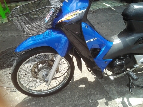 เวฟ100sปี51ตาทเท้า