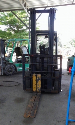 ขายด่วนรถยก 3.0 ตัน TOYOTA 70-8FDJ30 ขายด่วนรถยก 3.0 ตัน TOYOTA 70-8FDJ30