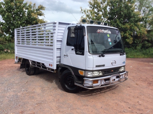 HINO FB4J กะบะเลส พวงมาลัยพาว์เวอร์ เครื่องดี ยางดี ครัทซีสวย แอร์พร้อมใช้งาน ขาย 600,000 บาท (ติดต่อ ศุภากร 081-4252943)