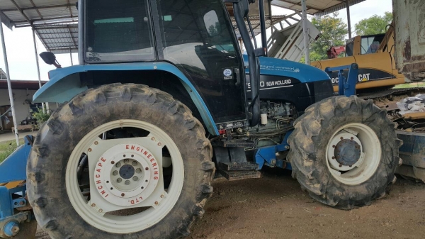 รถแทรกเตอร์ ฟอร์ด สภาพดี