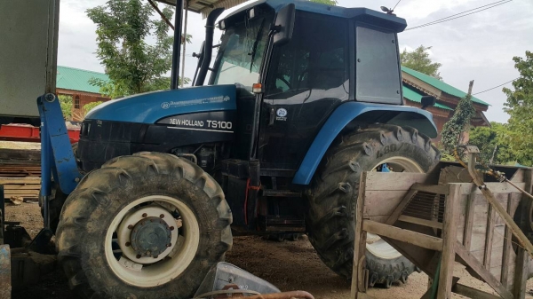 รถแทรกเตอร์ ฟอร์ด สภาพดี