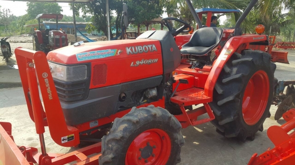 รถแทรกเตอร์ 3408Di อุปกรณ์พร้อม ใบมีด โรตารี่ ราคา250000
