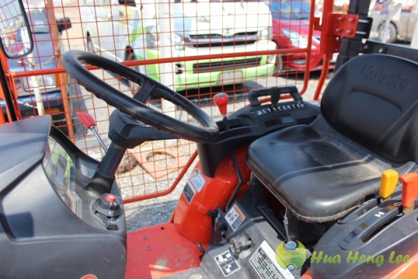 รถไถมือสอง B2440 มือสองพร้อมโครงกันอ้อย 115 ชัั่วโมง