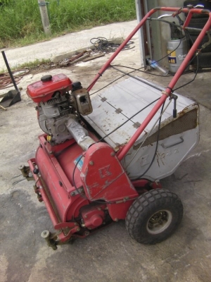 รถเก็บหญ้า มิซูบิชิ เก่าญี่ปุ่นไม่เคยใช่งานในเมืองไทยสภาพสวยพร้อมใช้ราคา 29,500บาท ทดสอบสินค้าและต่อรองราคาได้