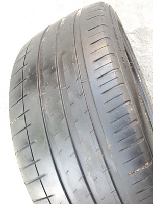 ขายยาง225/45/18 ปี 11 MICHERLIN PILOT SPORT3    1 คู่