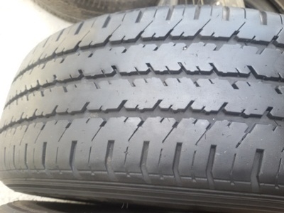 ขายยาง215 R14C xu 13MICHERLINE XCD  2 เส้น