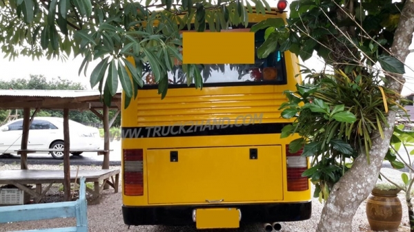 รถโดยสาร ยี่ห้อ MITSUBISHI 6 ล้อ  115 แรงม้า  ปีจดทะเบียน 2540