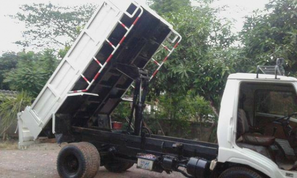 6ล้อดั๊มฮีโน่ปี36ห้างแท้พร้อมใช้เล่มพร้อมโอนแอร์หนาว 430000