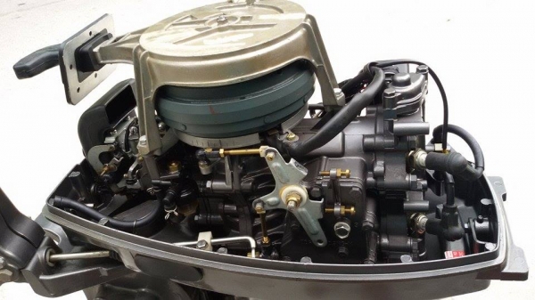 ขายเครื่องTOHATSU 9.9สภาพ95\%...24000 ขายเครื่องTOHATSU 9.9สภาพ95\%...24000