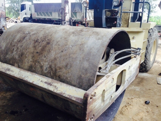 ขายรถบด INGERSOLLRAND สองเพลา เปลือกเดียว เอกสารเล่ม ราคา 850000