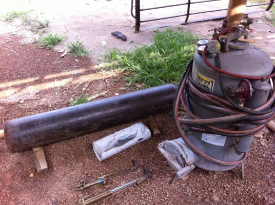 ชุดตัดเชื่อมแก๊สพร้อมใช้งานครับ