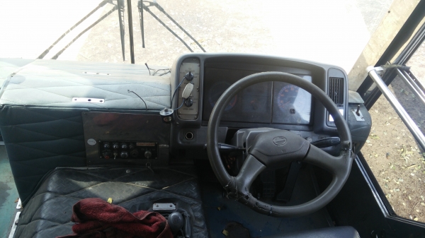 ขายรถบัส 8 เมตร