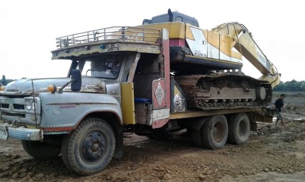 ขายด่วนรถบรรทุก10ล้อเทเล่อ