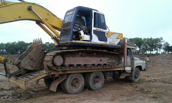 ขายด่วนรถบรรทุก10ล้อเทเล่อ