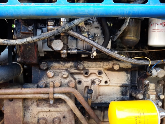 ปัญญาแทรคเตอร์..จัดมาให้ครับ ด่วน!! แชมป์MX5900 4WD ตัวเปล่า สภาพเดิมๆ จัดส่ง อ.อู่ทอง จ.สุพรรณบุรี