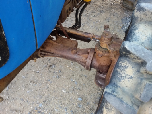 ปัญญาแทรคเตอร์..จัดมาให้ครับ ด่วน!! แชมป์MX5900 4WD ตัวเปล่า สภาพเดิมๆ จัดส่ง อ.อู่ทอง จ.สุพรรณบุรี