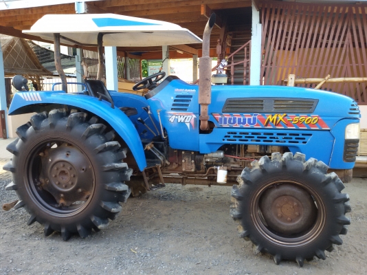 ปัญญาแทรคเตอร์..จัดมาให้ครับ ด่วน!! แชมป์MX5900 4WD ตัวเปล่า สภาพเดิมๆ จัดส่ง อ.อู่ทอง จ.สุพรรณบุรี