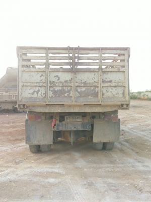 สิบล้อมือสอง/  Hino Sumo 227 EM100 ช่วงล่าง ZM 10 น๊อตเต็มพร้อม