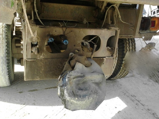 รถฮีโน่ 10 ล้อดั้ม FM3M  240 แรงม้า. ปี 38     สนใจติดต่อ  081 - 6079515