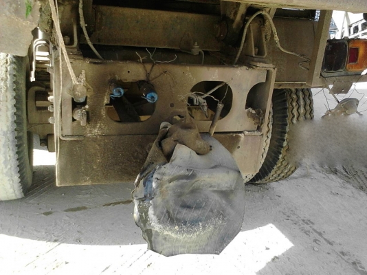 รถฮีโน่ 10 ล้อดั้ม FM3M  240 แรงม้า. ปี 38     สนใจติดต่อ  081 - 6079515