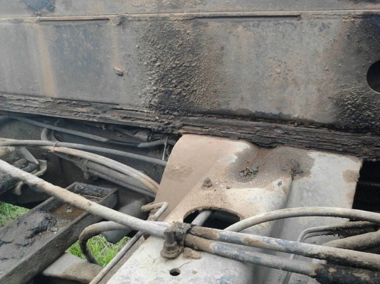 รถฮีโน่ 10 ล้อดั้ม FM3M  240 แรงม้า. ปี 38     สนใจติดต่อ  081 - 6079515