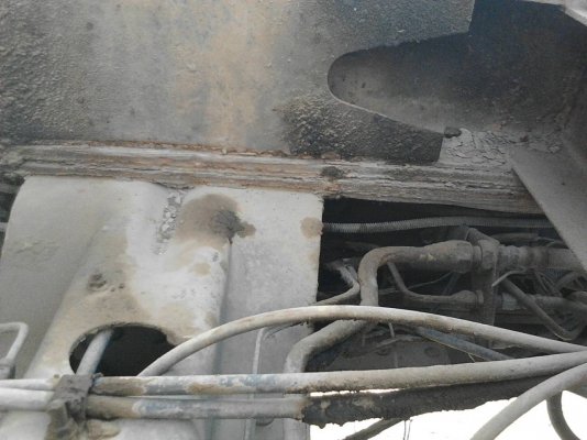 รถฮีโน่ 10 ล้อดั้ม FM3M  240 แรงม้า. ปี 38     สนใจติดต่อ  081 - 6079515