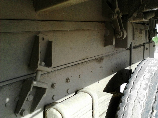 รถฮีโน่ 10 ล้อดั้ม FM3M  240 แรงม้า. ปี 38     สนใจติดต่อ  081 - 6079515