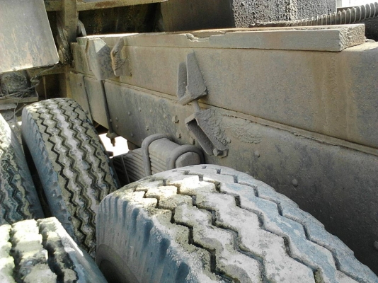 รถฮีโน่ 10 ล้อดั้ม FM3M  240 แรงม้า. ปี 38     สนใจติดต่อ  081 - 6079515