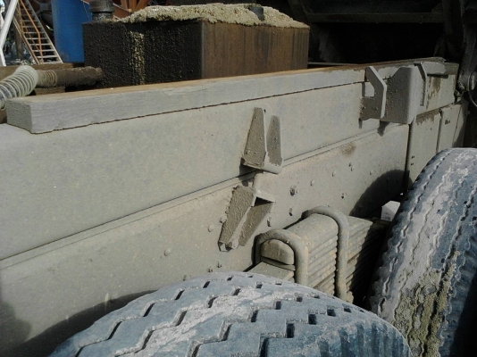 รถฮีโน่ 10 ล้อดั้ม FM3M  240 แรงม้า. ปี 38     สนใจติดต่อ  081 - 6079515