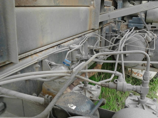 รถฮีโน่ 10 ล้อดั้ม FM3M  240 แรงม้า. ปี 38     สนใจติดต่อ  081 - 6079515