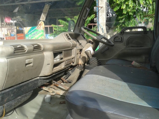 ขายรถบรรทุก 6 ล้อดัมพ์เล็ก ISUZU NKR 88 แรงม้าปี 2541 ราคา 350000