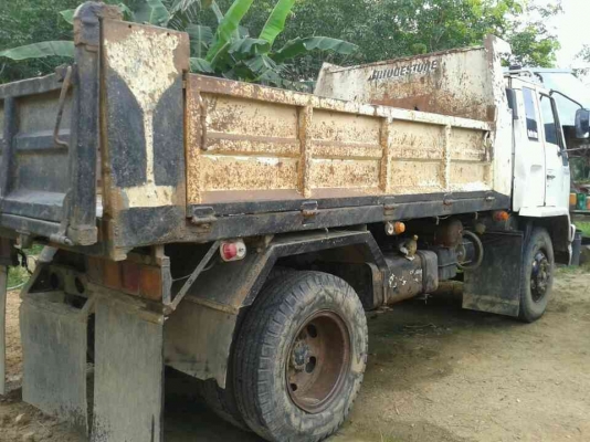 ขายรถบรรทุก 6 ล้อดัมพ์ใหญ่ ISUZU FSR 145 แรงม้าปี 2537 กระบะยาว 4.20 เมตร ราคา 380000