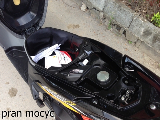 ขายClick 125i สีเหลืองดำ ปี2014รถวิ่งมา7,537กม.