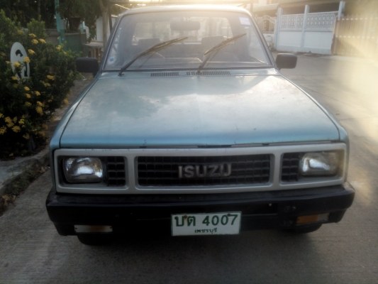 ขาย กะบะตอนเดียว พร้อมใช้งาน ISUZU KB สีสวย เครื่องดีมากๆ