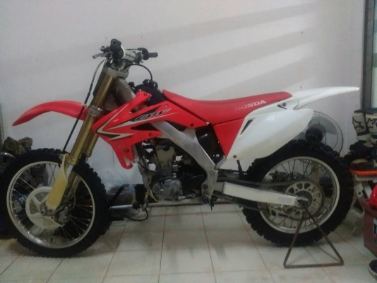 ขาย honda CRF-250R ปี 2009 สภาพเดิม สวยๆ สดๆ ราคาไม่แพง