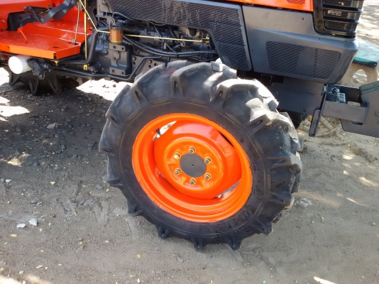 ปัญญาแทรคเตอร์..จัดมาให้ครับ ด่วน!!!คูโบต้า L4508  พร้อมโรตาลี่ตราช้าง RX180 ยางใหม่ 4เส้น เล่มพร้อมครับ (ใบมีดใหม่ 39,000)