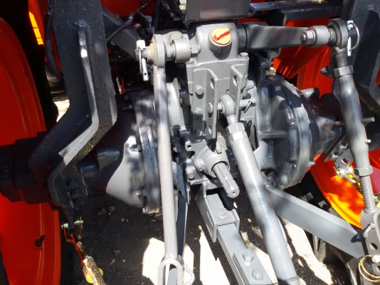 ปัญญาแทรคเตอร์..จัดมาให้ครับ ด่วน!!!คูโบต้า L4508  พร้อมโรตาลี่ตราช้าง RX180 ยางใหม่ 4เส้น เล่มพร้อมครับ (ใบมีดใหม่ 39,000)