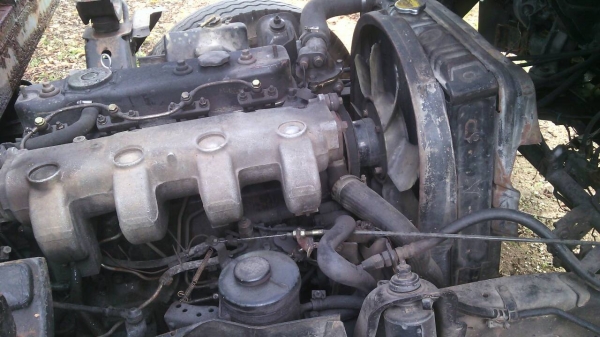 รถอีซูซุ 6 ล้อดั้ม NPR  110 แรงม้า.     สนใจติดต่อ  081 - 6079515