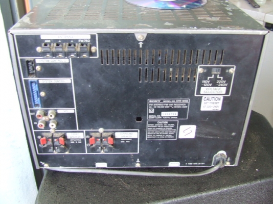 ขายแอมป์พร้อมจูนเนอร์ อีคิวในตัวแรงครับตัดมาจากชุดใหญ่