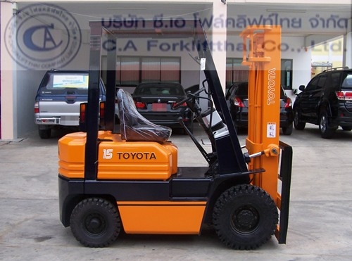 ขายรถ โฟล์คลิฟท์ TOYOTA รุ่น 5FD15