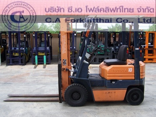 ขายรถ โฟล์คลิฟท์ TOYOTA รุ่น 5FD10